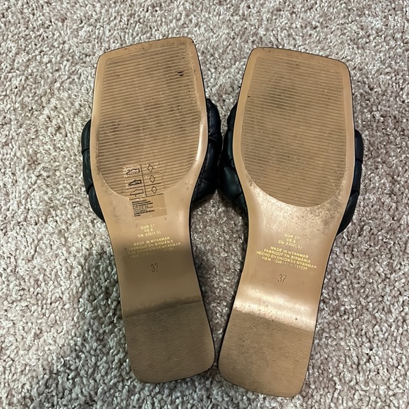 H&M black sandals - Picture 2 of 2